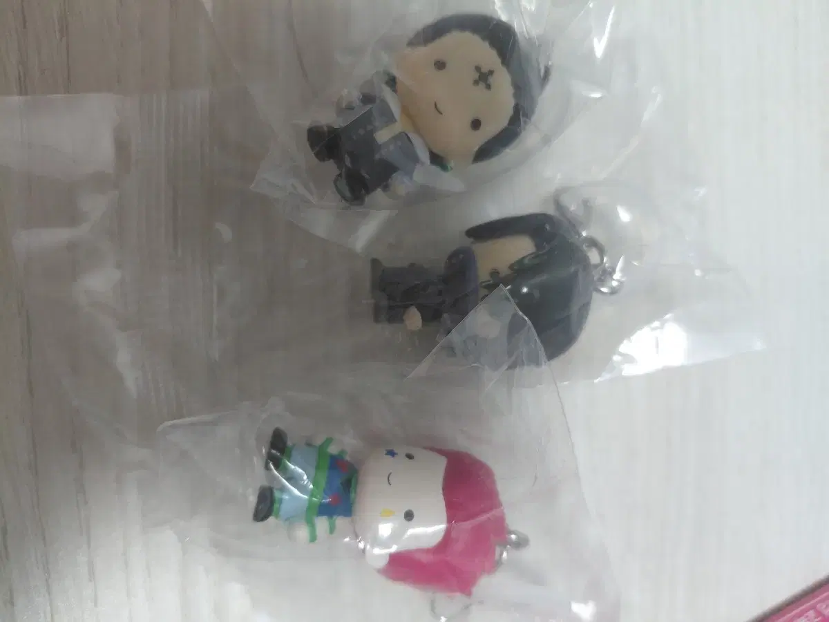 thumbnail-0